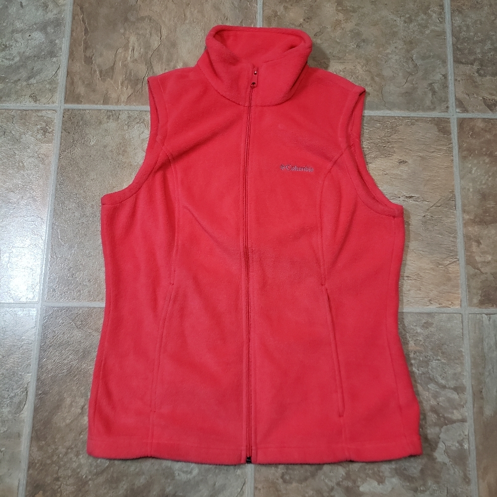 Columbia vest